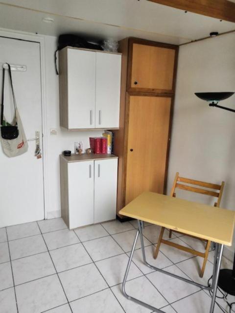 Sacre Coup De Coeur - Studio Apartment Paris Exterior foto